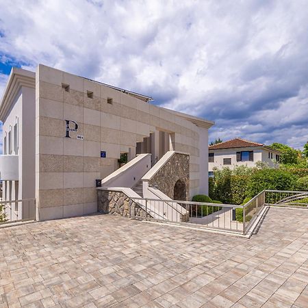 Villa Piano Pinezići Exteriör bild